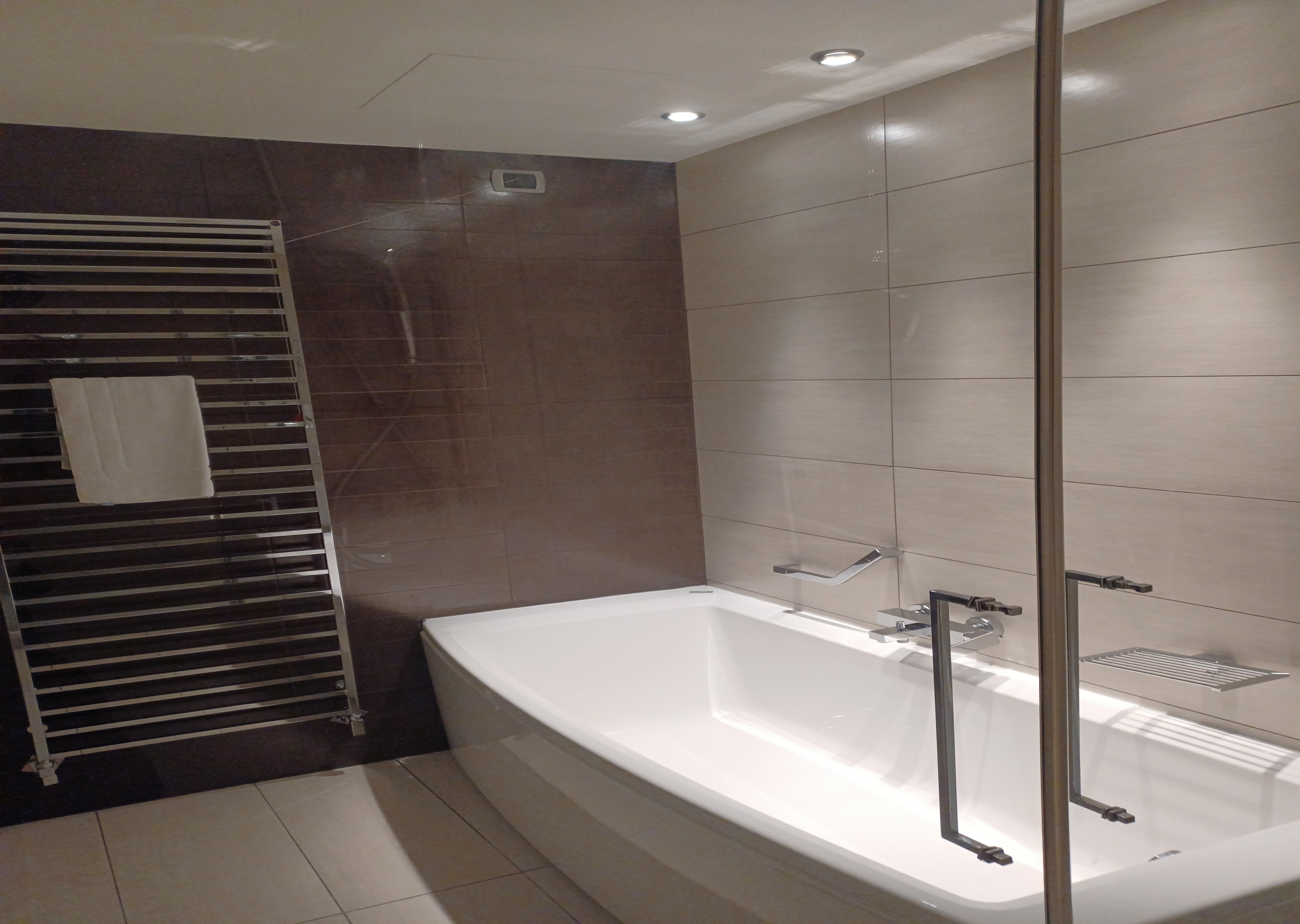 Rmh Modena Des Arts Hotel Екстериор снимка